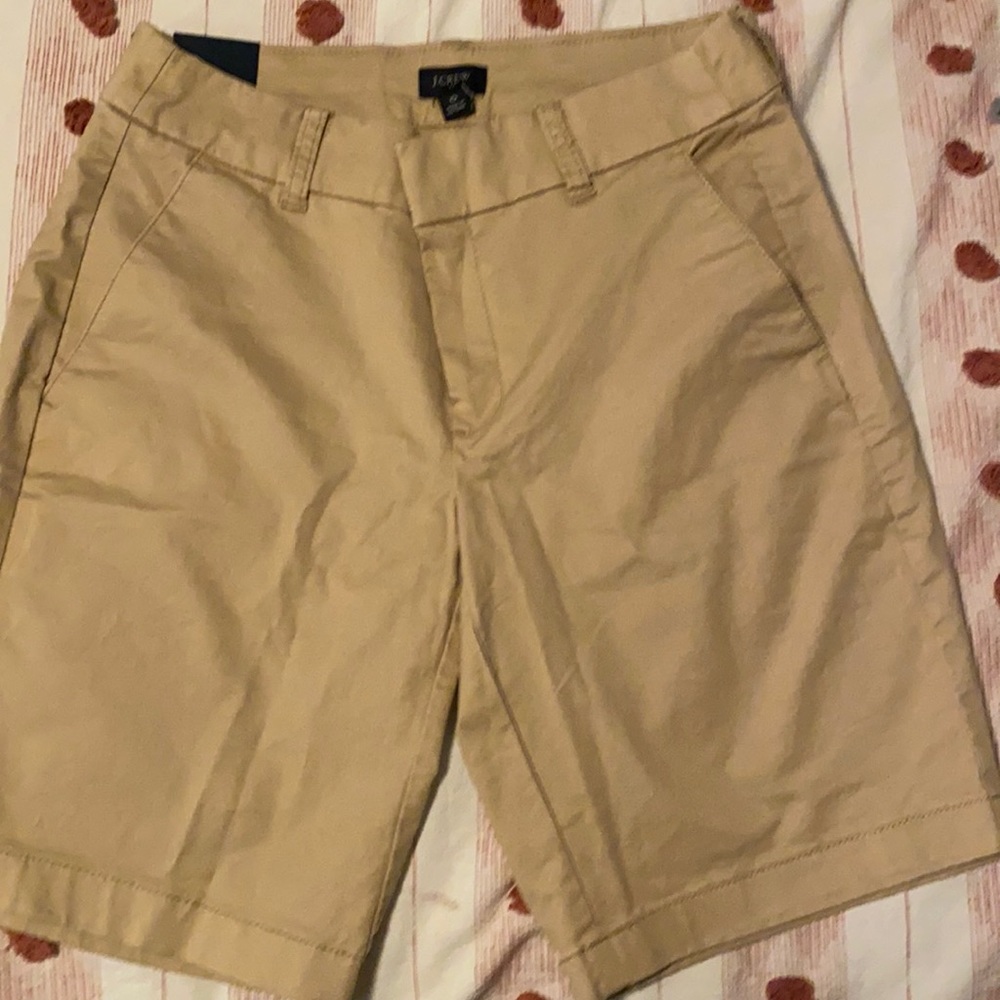Women J.Crew khaki shorts